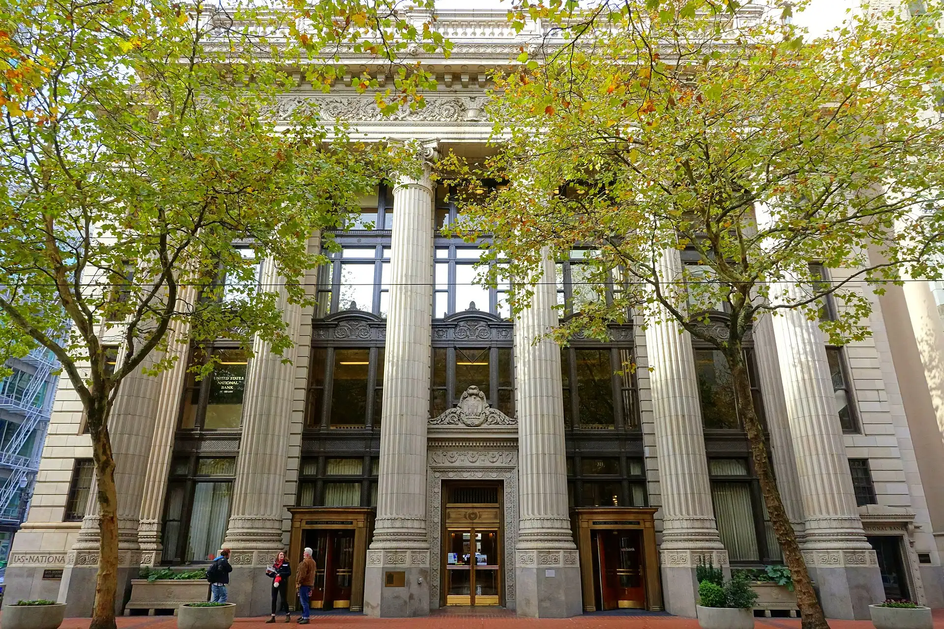 Financial Services & Insurance technology advisory